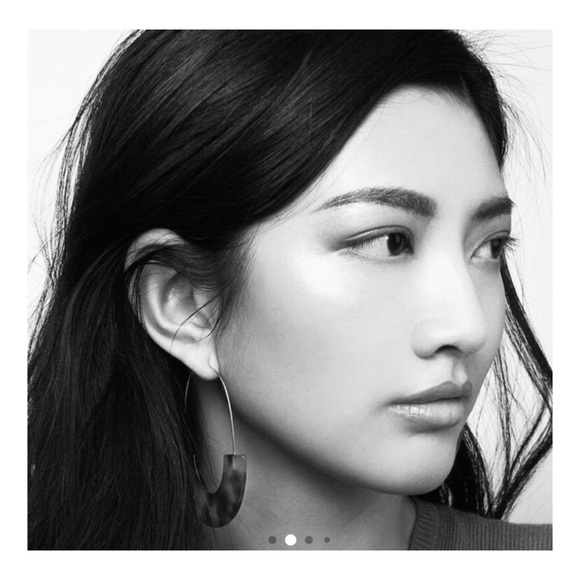 SOLD OUT | Acrylic Crescent Earrings - Picture 3 of 4